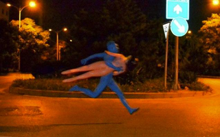 Illustration for article titled It's Like Avatar, But with a Naked Runner and a Sex Doll
